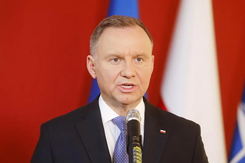 Karol Nawrocki zwycięzca