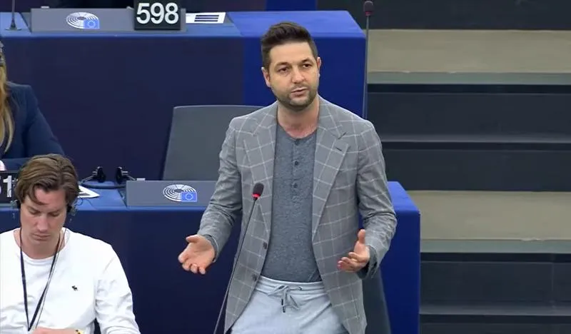 Zmiana czy kontynuacja w polityce